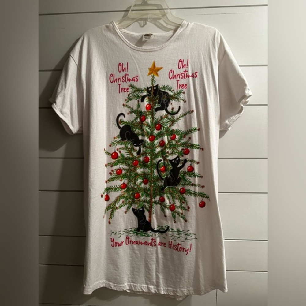Vintage Rel-e-vant Christmas Sleepshirt Cats One Size